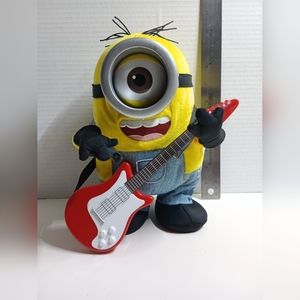 Despicable ME minion 9" animated playing Stuart red guitar thinkway illumination